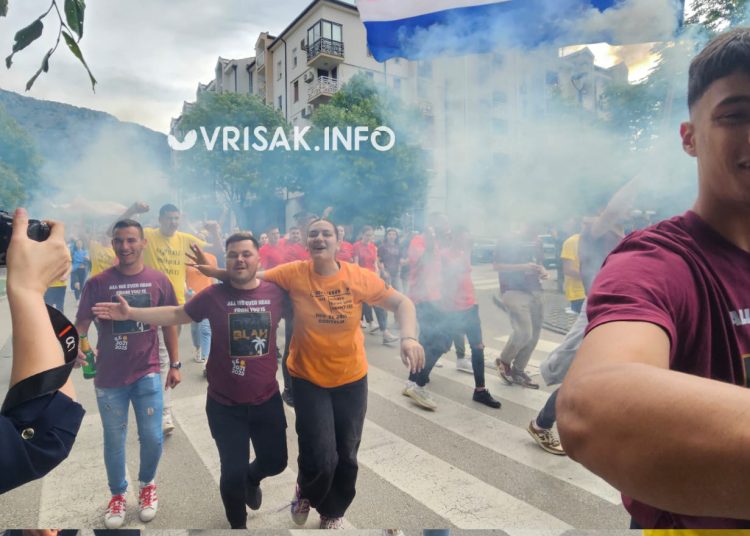 Ljubuški maturanti proslavili kraj srednjoškolskog obrazovanja uz pjesmu i ples