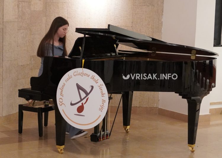 Veličanstveni koncert Glazbene škole Široki Brijeg