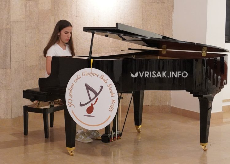 Veličanstveni koncert Glazbene škole Široki Brijeg