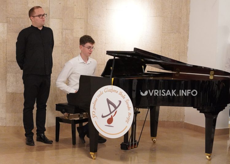 Veličanstveni koncert Glazbene škole Široki Brijeg