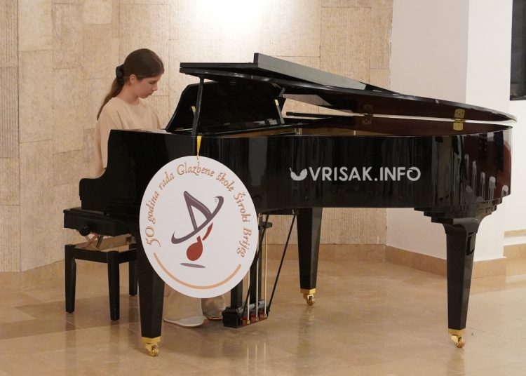 Veličanstveni koncert Glazbene škole Široki Brijeg