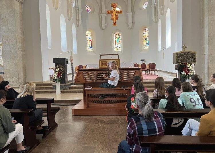Foto: Franjevački samostan i župa Široki Brijeg