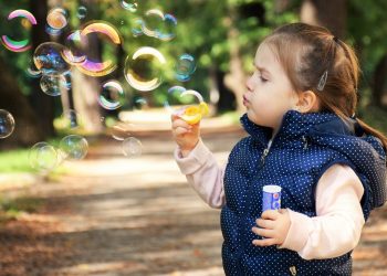 Ovo su znakovi da odgajate sretno dijete