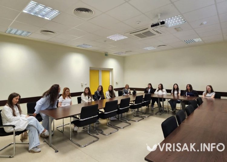 Učenice iz Širokog Brijega upoznale svijet laboratorijske dijagnostike
