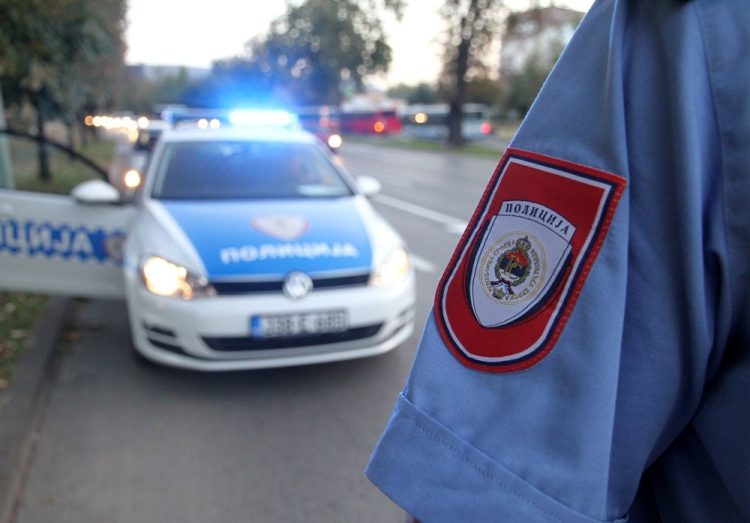 Pokušaj ubojstva u Trebinju: Dvojica napadača napali oca i sina