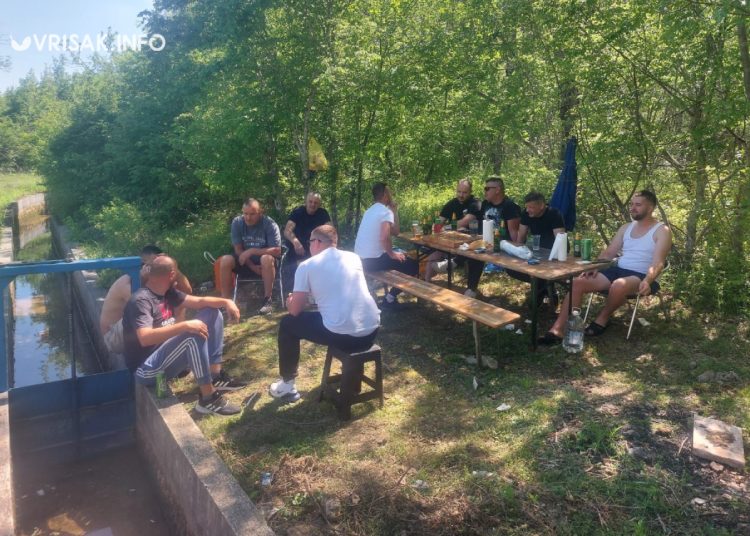 Širokobriježani proslavili Praznik rada uz druženje i roštilj