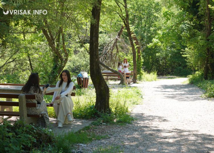 Širokobriježani proslavili Praznik rada uz druženje i roštilj
