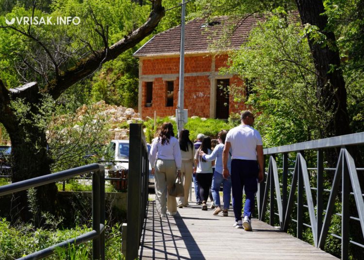 Širokobriježani proslavili Praznik rada uz druženje i roštilj