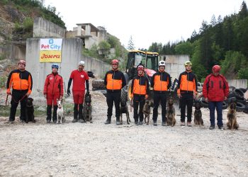 Širokobriješki GSS-ovac i pas Rea sudjelovali na treningu za potražne pse