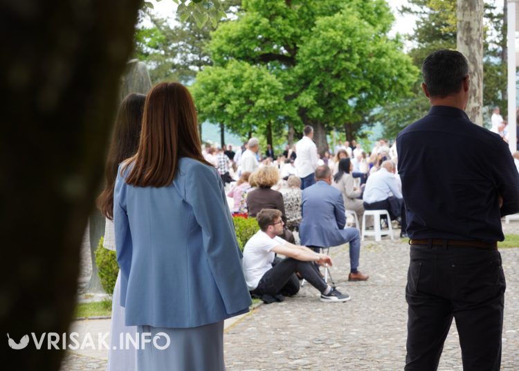 Široki Brijeg: 193 mladih primilo sakramenat Svete potvrde
