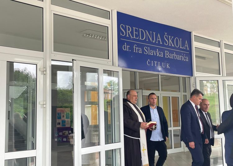 Čitluk: Svečano otvorena nova sportska dvorana Srednje škole dr. fra Slavka Barbarića