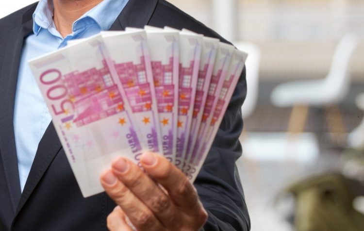 Evo tko je u BiH dobio novčanu potporu Ureda za Hrvate izvan RH