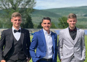 Tri prvotimca NK Široki Brijeg maturirali, među njima i kapetan momčadi