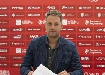 Velež se sporazumno razišao s direktorom Mravcem