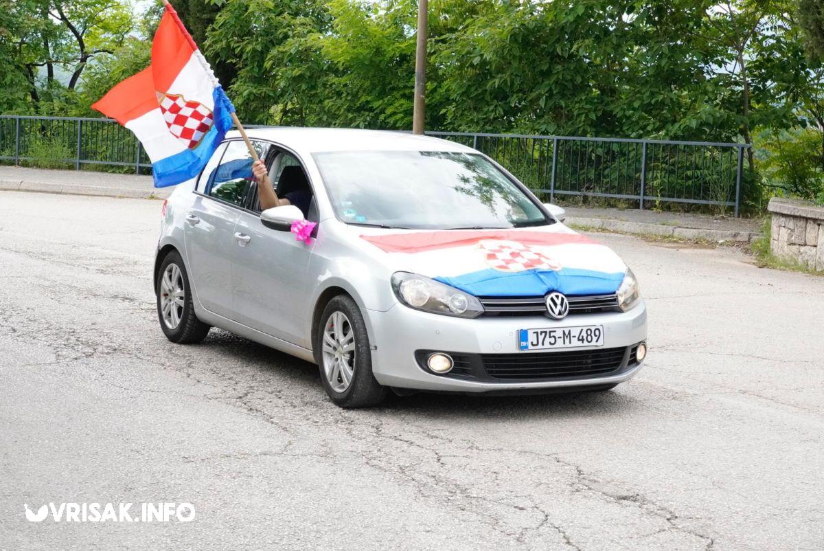 Širokobriješki maturanti proslavili završetak školovanja