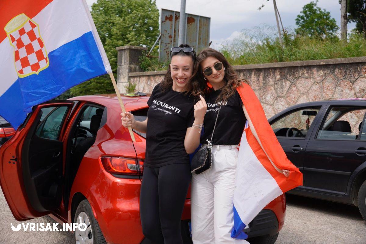 Širokobriješki maturanti proslavili završetak školovanja