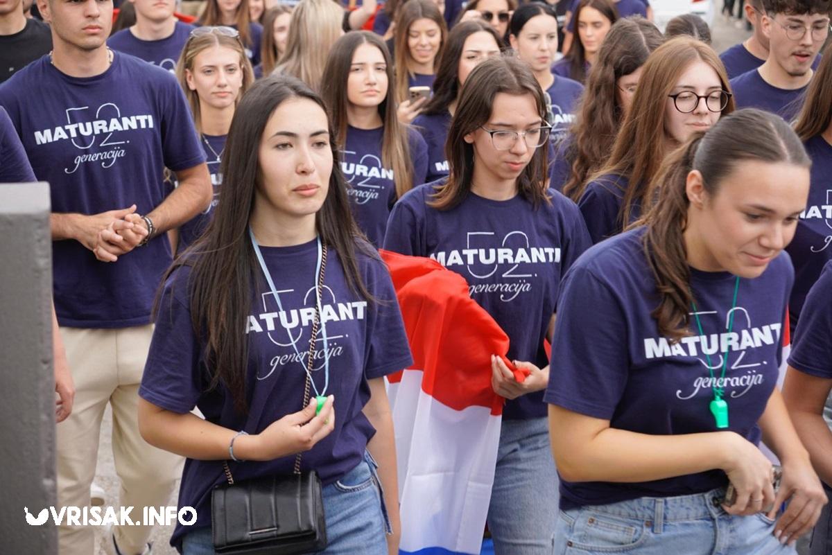 Široki Brijeg: Maturanti prošetali ulicama grada