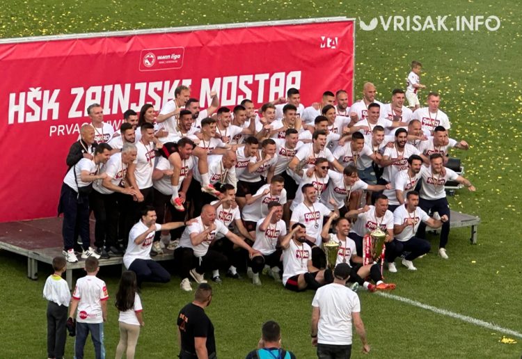 HŠK Zrinjski slavi svoj deveti naslov