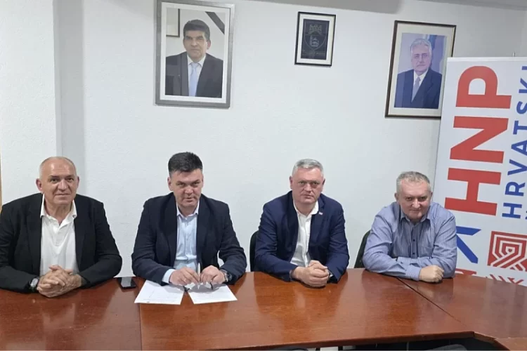 Četiri stranke HNS-a odredile uvjete za nastavak suradnje u ovoj organizaciji
