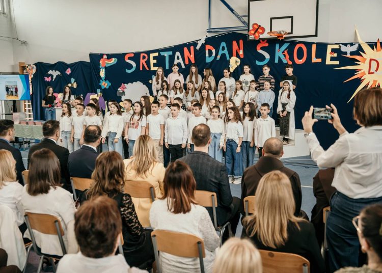 Široki Brijeg: Proslavljen Dan Druge osnovne škole