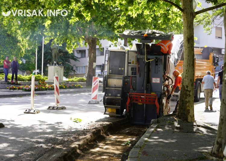 Široki Brijeg: Počeli radovi u središtu grada, donosimo fotografije