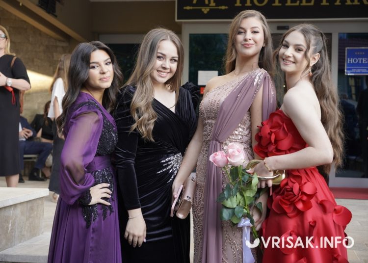 Svečana matura Gimnazije fra Dominika Mandića Široki Brijeg