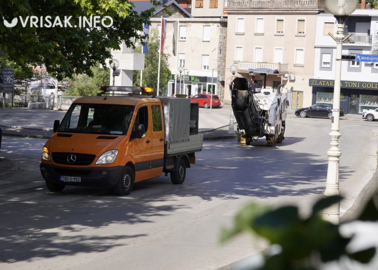 Široki Brijeg: Počeli radovi u središtu grada, donosimo fotografije