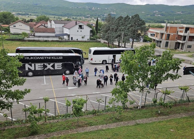 (VIDEO) Osobe s poteškoćama u razvoju iz Osijeka pohodile Kočerin