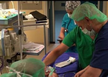 (VIDEO) XX. Simpozij dječje kirurgije i urologije u Mostaru: Stručnjaci iz cijelog svijeta razmjenjuju znanja i iskustva