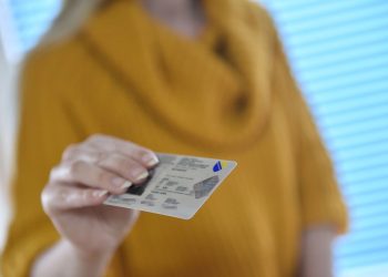 Zašto su osobne iskaznice u BiH preskupe?