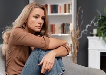 Zašto neke osobe češće postaju žrtve emocionalne manipulacije?