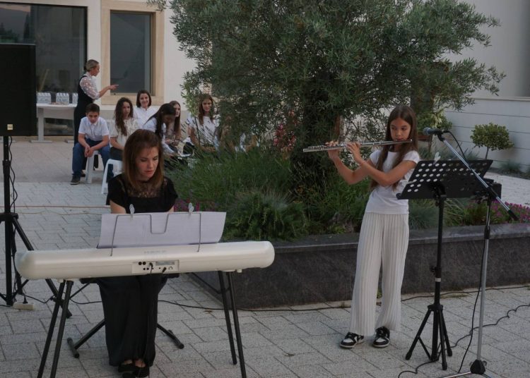 Široki Brijeg: Glazbeno-poetska večer u čast Antunu Branku Šimiću