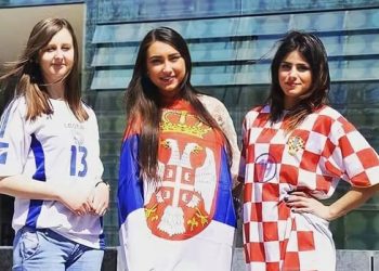 Tri djevojke, tri zastave i jedno srce Balkana