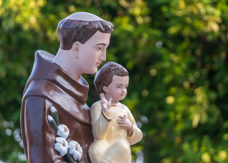 Foto: Franjevački samostan i Župa sv. Ante Padovanskog Humac - Ljubuški