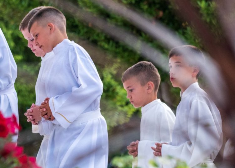 Foto: Franjevački samostan i Župa sv. Ante Padovanskog Humac - Ljubuški