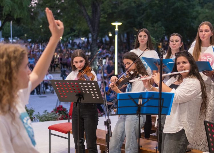 Ljubuški: Don Dražen Radigović predslavio osmi dan devetnice sv. Anti