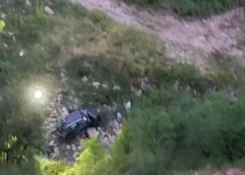 Sarajevo: Automobil pao u duboku provaliju, majka i beba poginuli