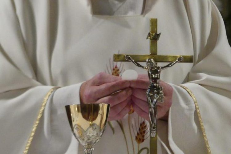 Danas je blagdan Tijelova: Evo zašto ga slavimo i kako se obilježava?