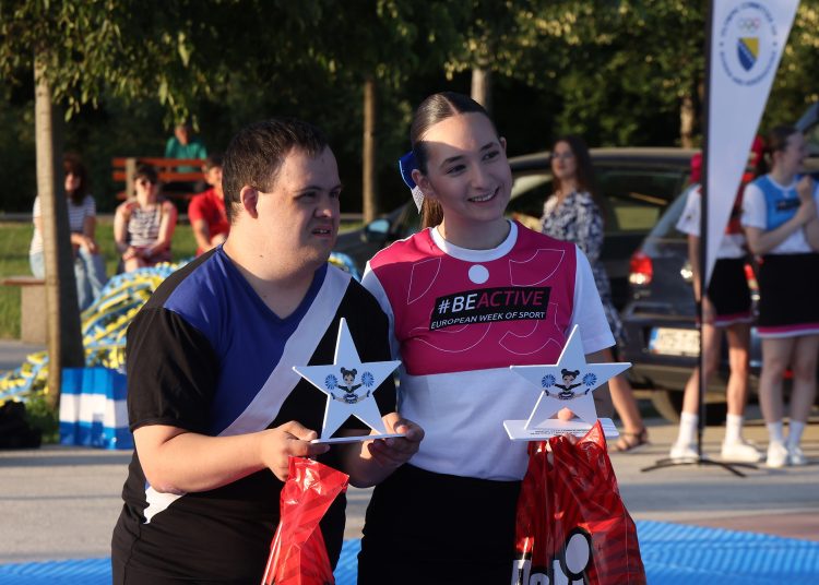 Širokobriješki cheerleading u fokusu Europe: Spektakl na večeri sporta i zajedništva