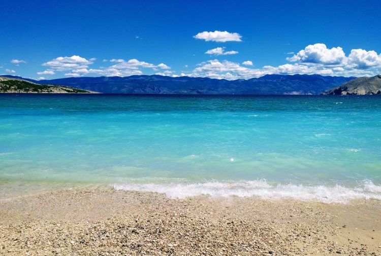 Britanski tabloid tvrdi da turisti masovno zbog cijena bježe iz Hrvatske