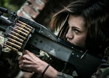 Danska uvela obvezan vojni rok za žene