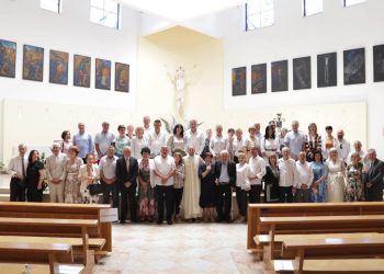 Ljubuški: 25 parova župe Humac slavilo obljetnice brakova