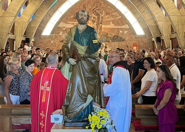 Petrovdan na Kočerinu: Svetu misu predvodio fra Tomislav Puljić