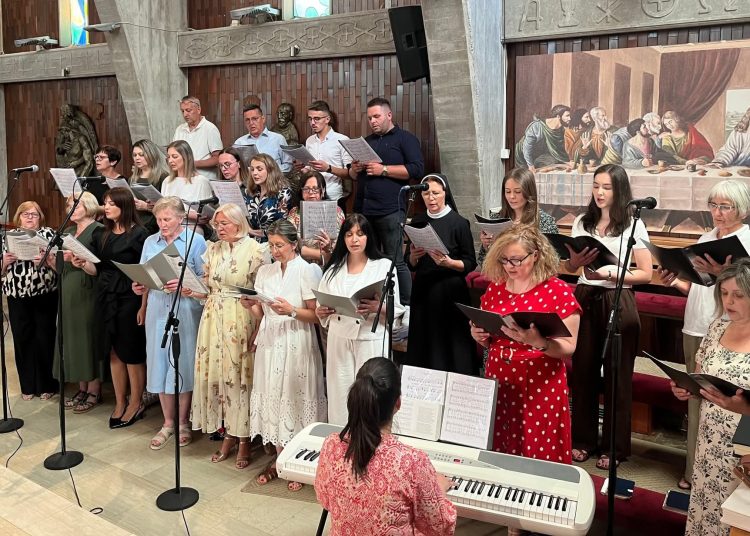 Petrovdan na Kočerinu: Svetu misu predvodio fra Tomislav Puljić