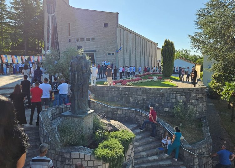 Petrovdan na Kočerinu: Svetu misu predvodio fra Tomislav Puljić