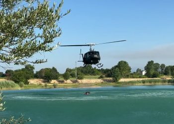 Helikopter OS BiH i Air Tractor od ranog jutra gase požar u Grudama