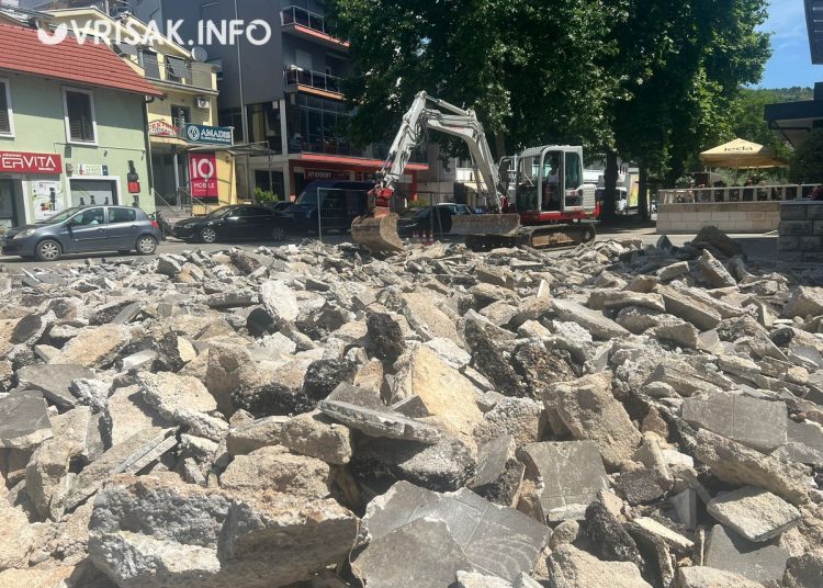 Počela rekonstrukcija Trga dr. Ante Starčevića u Širokom Brijegu