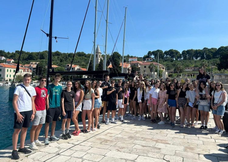 Foto: Gimnazija fra Dominika Mandića