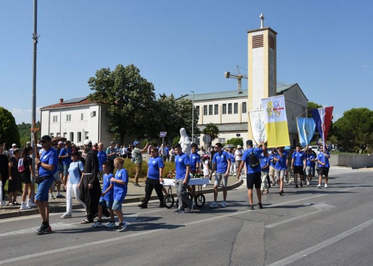 Održano veliko zavjetno hodočašće od Čitluka do Međugorja