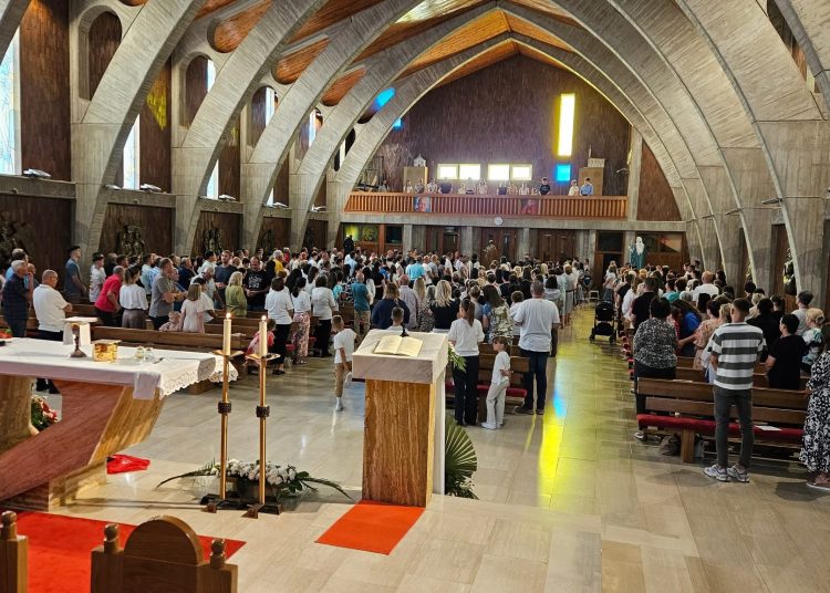 Široki Brijeg: Druga večer Trodnevnice sv. Petra i Pavla na Kočerinu